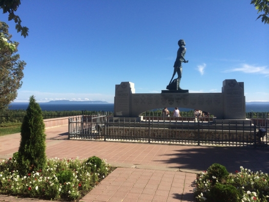 terry_fox_memorial